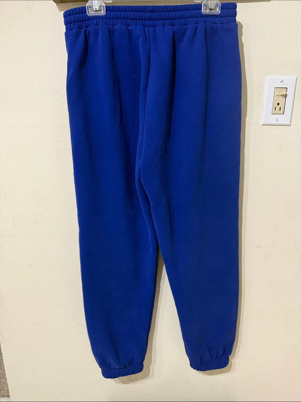 White Fox Archive 6.0 Oversized Hoodie Sweatpants Set in Malibu with Pink Logo - Picture 12 of 12